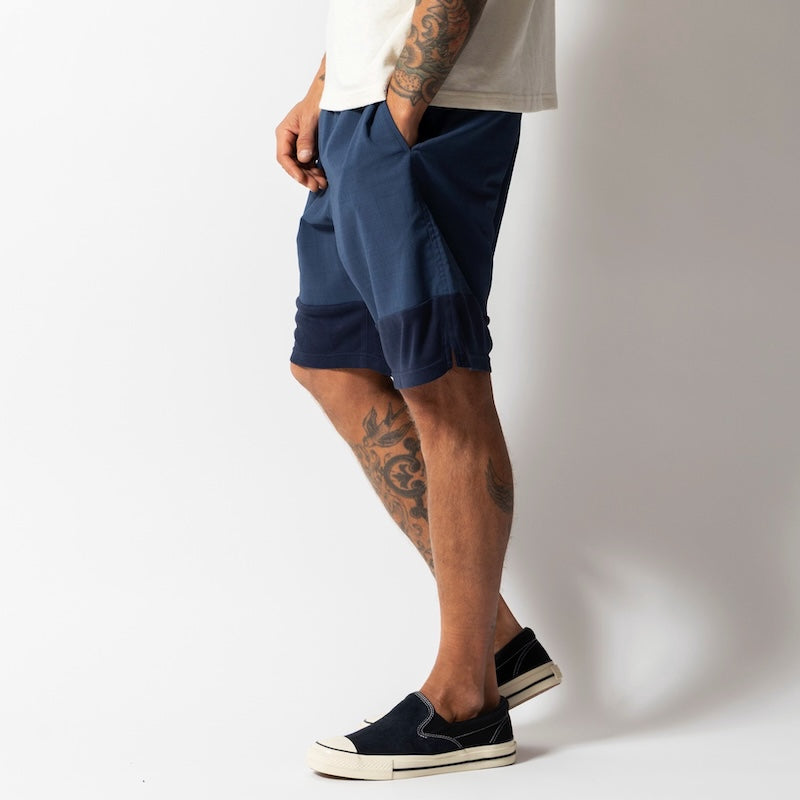 ROARK ショーツ DELTA QD SHORTS ストーンブルー 着用画像 2