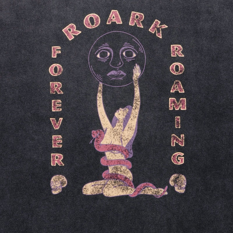 ROARK Tシャツ NIGHT RULE S/S TEE ブラック 商品画像 フロントプリント