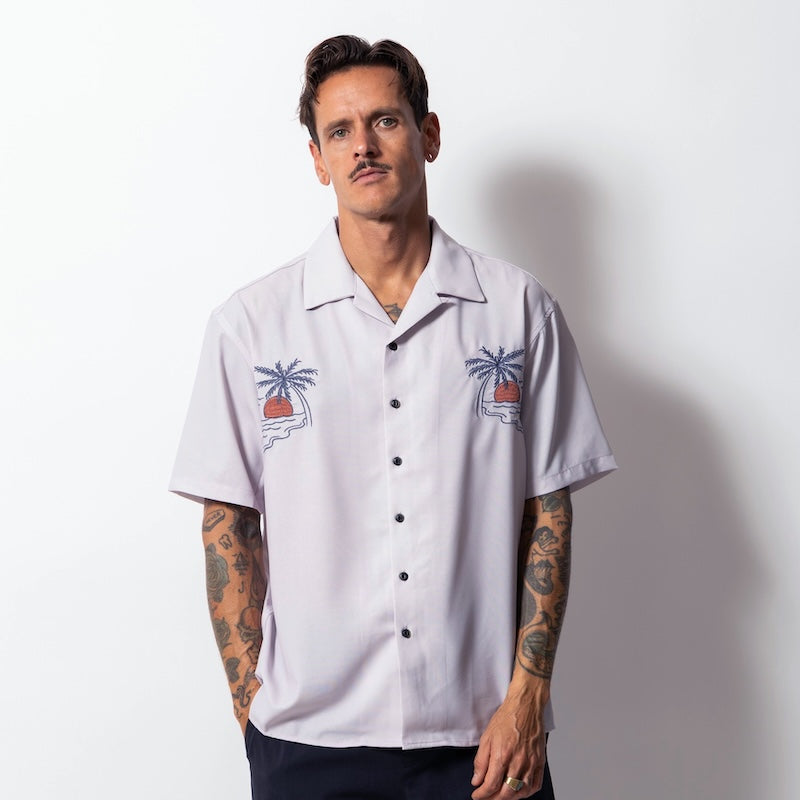 ROARK S/Sシャツ STAR CROSSED GONZO S/S SHIRTS (Dusty Lilac) 着用画像 正面 1