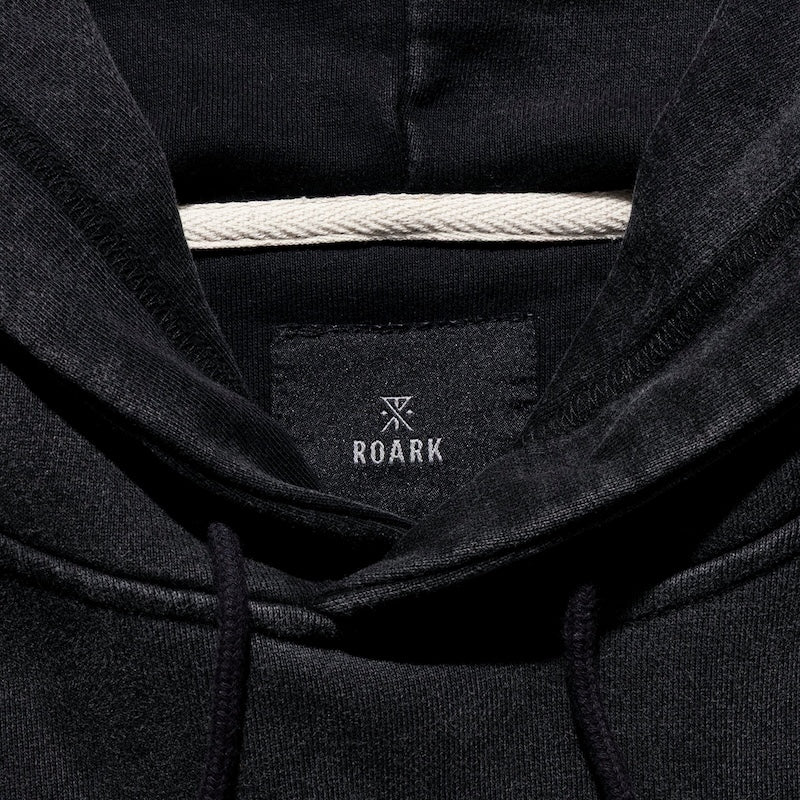 ROARK パーカー ELEVATED P/O HOOD SWEAT (Black) 商品画像 首元