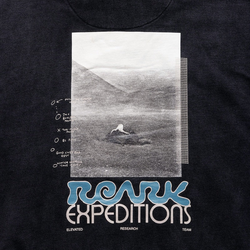ROARK パーカー ELEVATED P/O HOOD SWEAT (Black) 商品画像 バックプリント