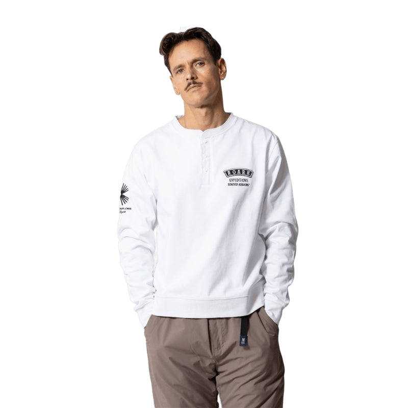 ROARK L/STシャツ ROAMING 14oz H/W HENLY NECK L/S TEE ホワイト 着用画像 正面 1