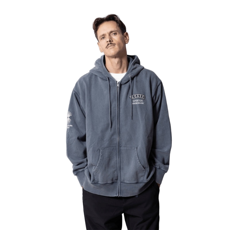ROARK ジップパーカー ROAMIING F/Z HOOD SWEAT (Desert Navy) 着用画像 正面 1