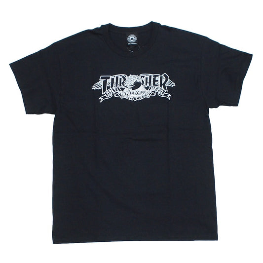 THRASHER x ANTI HERO　Tシャツ　"MAG BANNER TEE"　(Black)