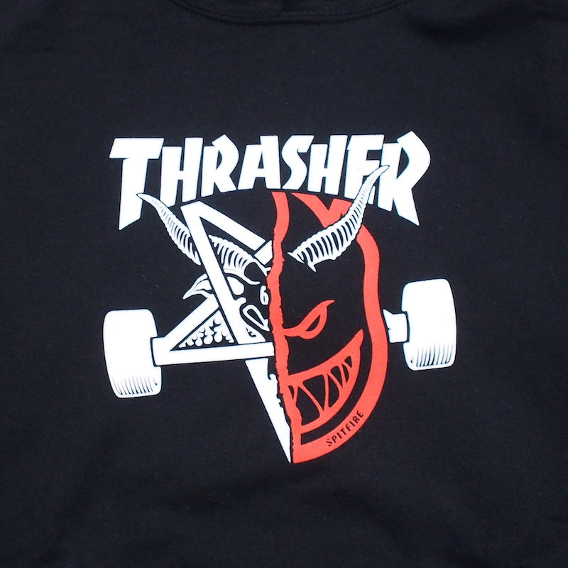 THRASHER x SPITFIRE コラボフードスウェット ブラック 正面 クローズアップ
