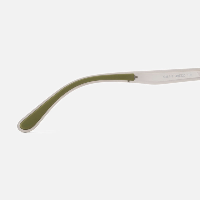 TYMER サングラス OLIVER (Matt Clear Gray2 / Photochromic Gray) | PLUGS
