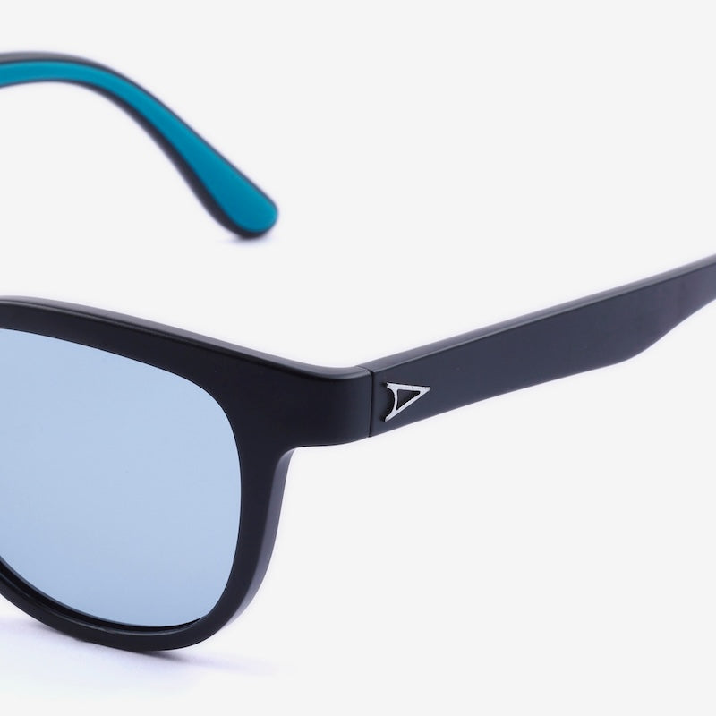 TYMER サングラス BLAKE (Matt Black / Light Blue) 商品画像 4