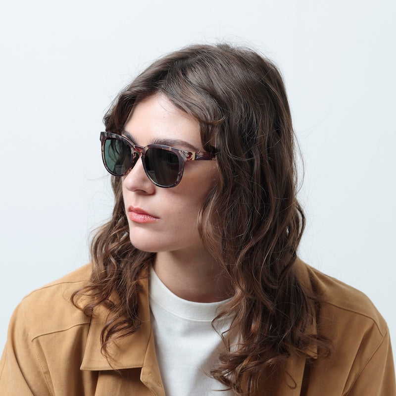 TYMER サングラス BLAKE (Matt Dye Demi / Dark Green Polarized) 着用画像 4