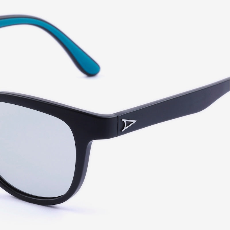TYMER サングラス BLAKE (Matt Black / Photochromic Gray) 商品画像 4