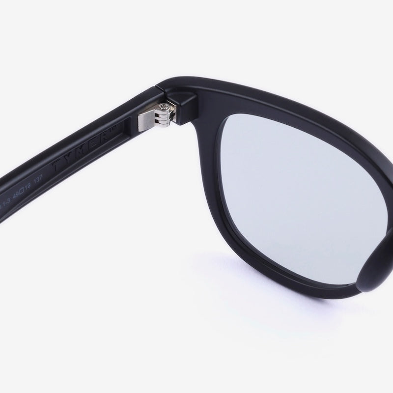 TYMER サングラス BLAKE (Matt Black / Photochromic Gray) 商品画像 6