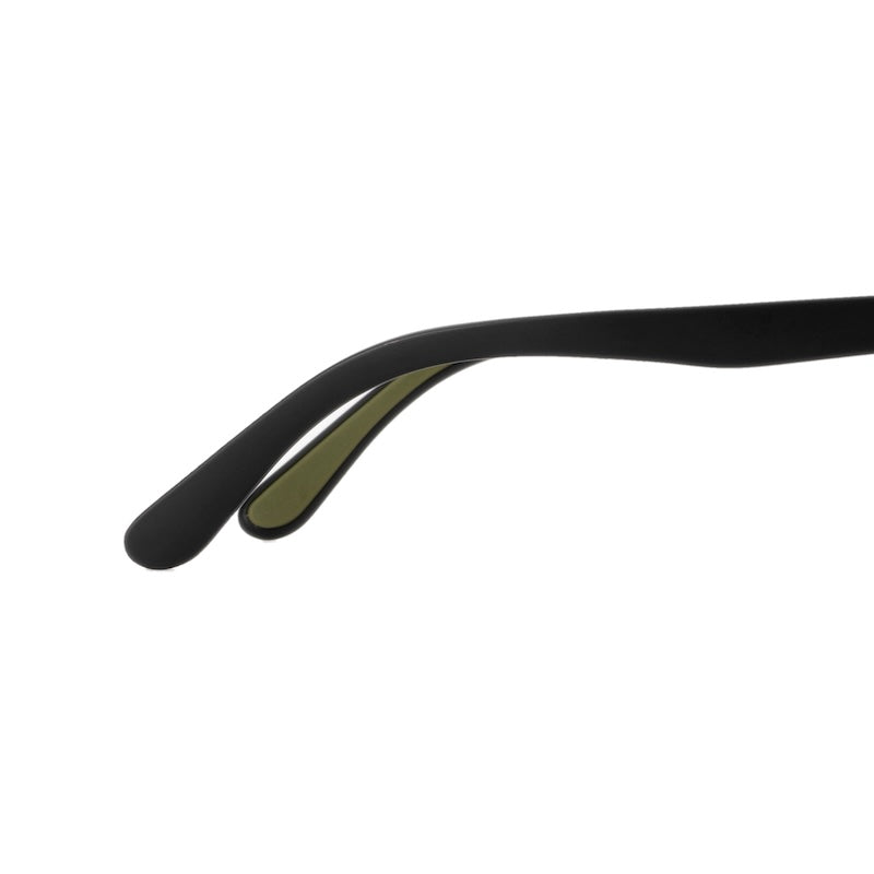 TYMER サングラス OLIVER (Matt Black / Photochromic Gray Polarized) 商品画像 クローズアップ 4