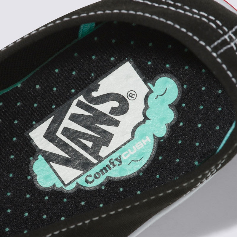 VANS　"COMFYCUSH AUTHENTIC"　(Black / True White)