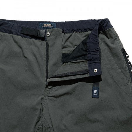 ROARK REVIVAL　パンツ　"COOLER ST NEW TRAVEL PANTS - RELAX TAPERED FIT"　(Army)