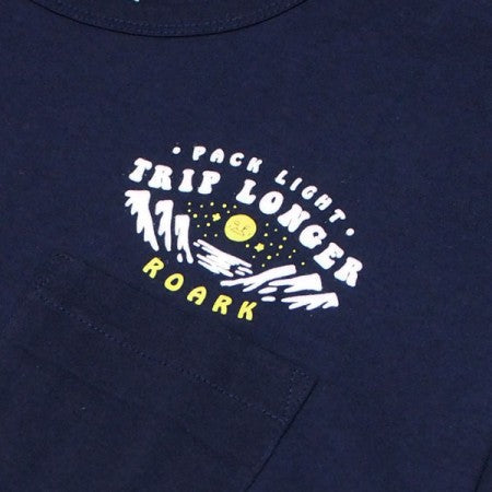 ROARK REVIVAL　Tシャツ　"TRIP LONGER POCKET TEE"　(Navy)
