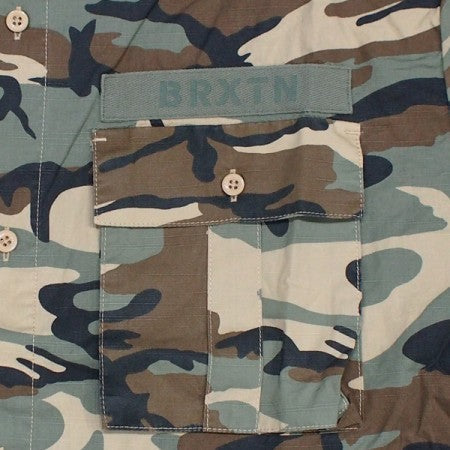 BRIXTON　S/Sシャツ　"SURPLUS S/S WOVEN"　(Camo Surplus)