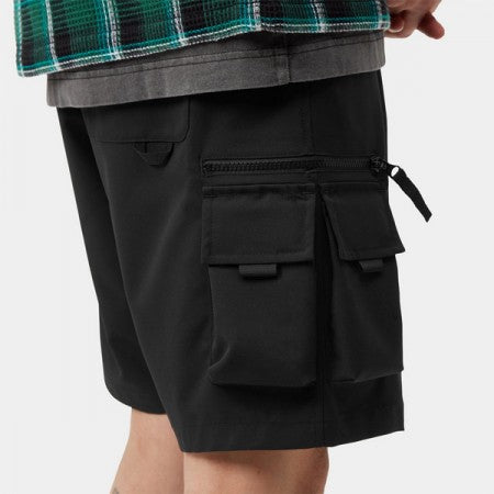 Carhartt WIP　ショーツ　"ELMWOOD SHORT"　(Black)