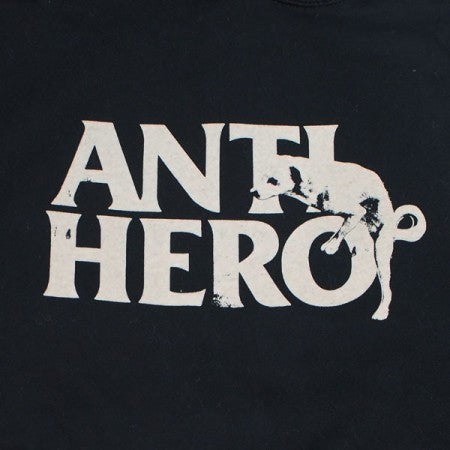 ANTI HERO　パーカ　