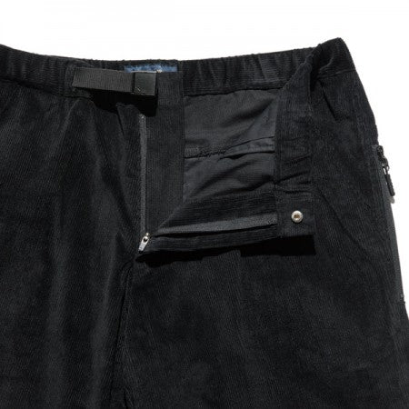 ROARK REVIVAL　パンツ　"NEW TRAVEL PANTS 2.0 CORDUROY ST - RELAX TAPERED FIT"　(Black)