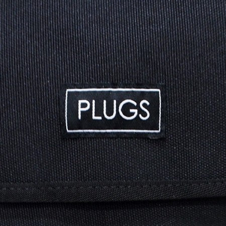 PLUGS　ミニショルダーバッグ　"MINI SHOULDER BAG"　(Black)